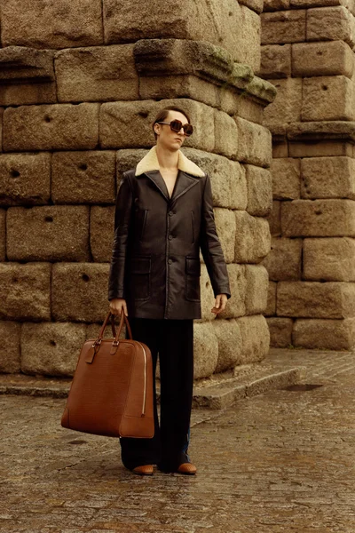 Look 2